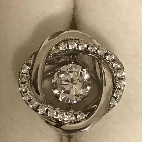 Silver Ring - Picture 5 of 8